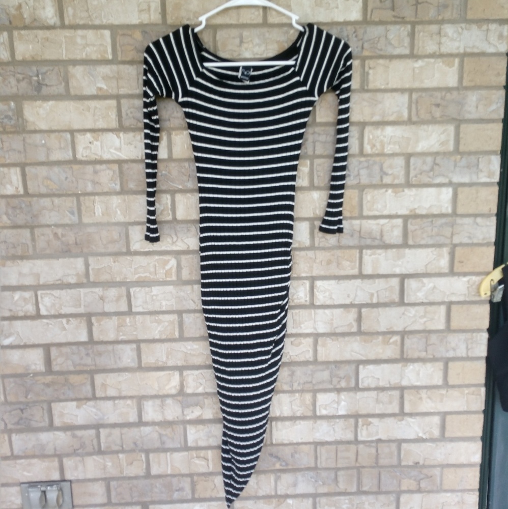 Black and White striped dress size m